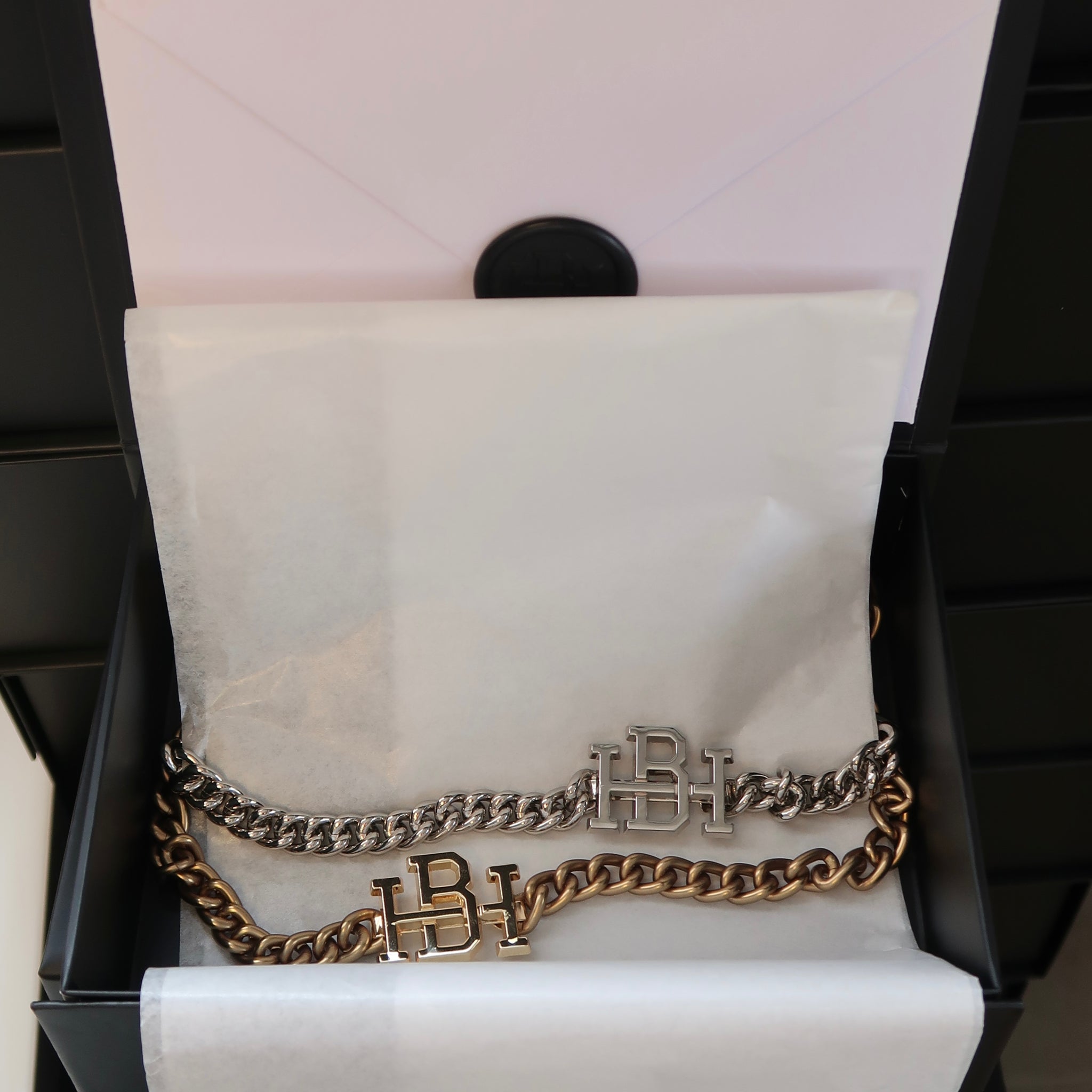 boujee chain belt